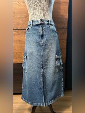 GAP Blue Denim Skirt